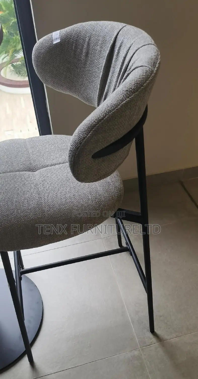 Bar Stool (Artic)
