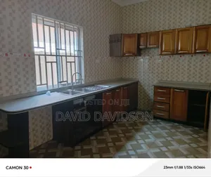 3bdrm House in 3 Bedroom Self, Tema Metropolitan for rent