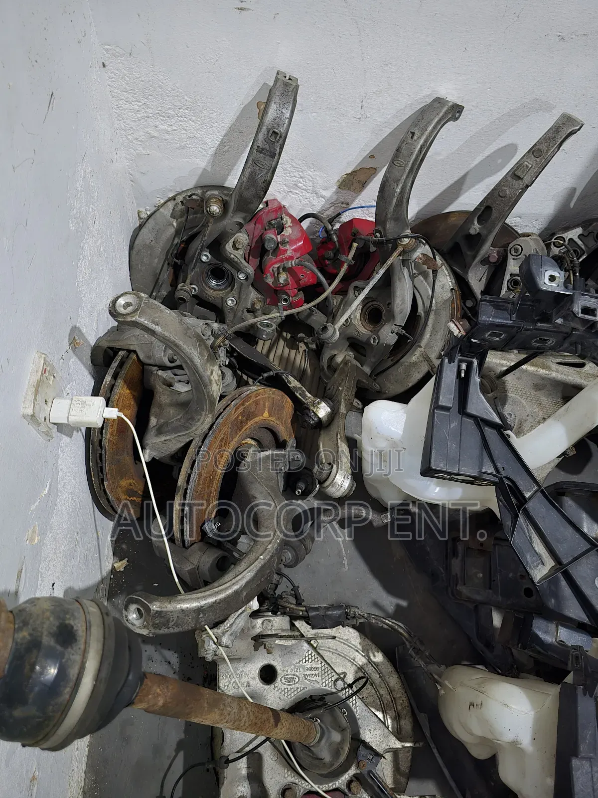 Jaguar X250 Front Hubs