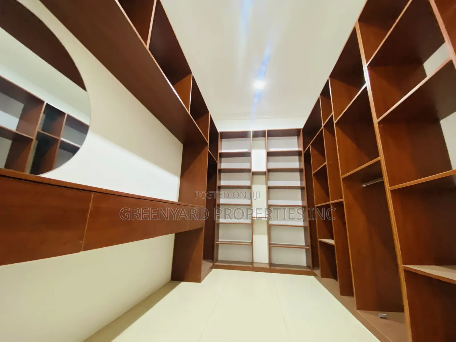 4bdrm House in East Legon for rent
