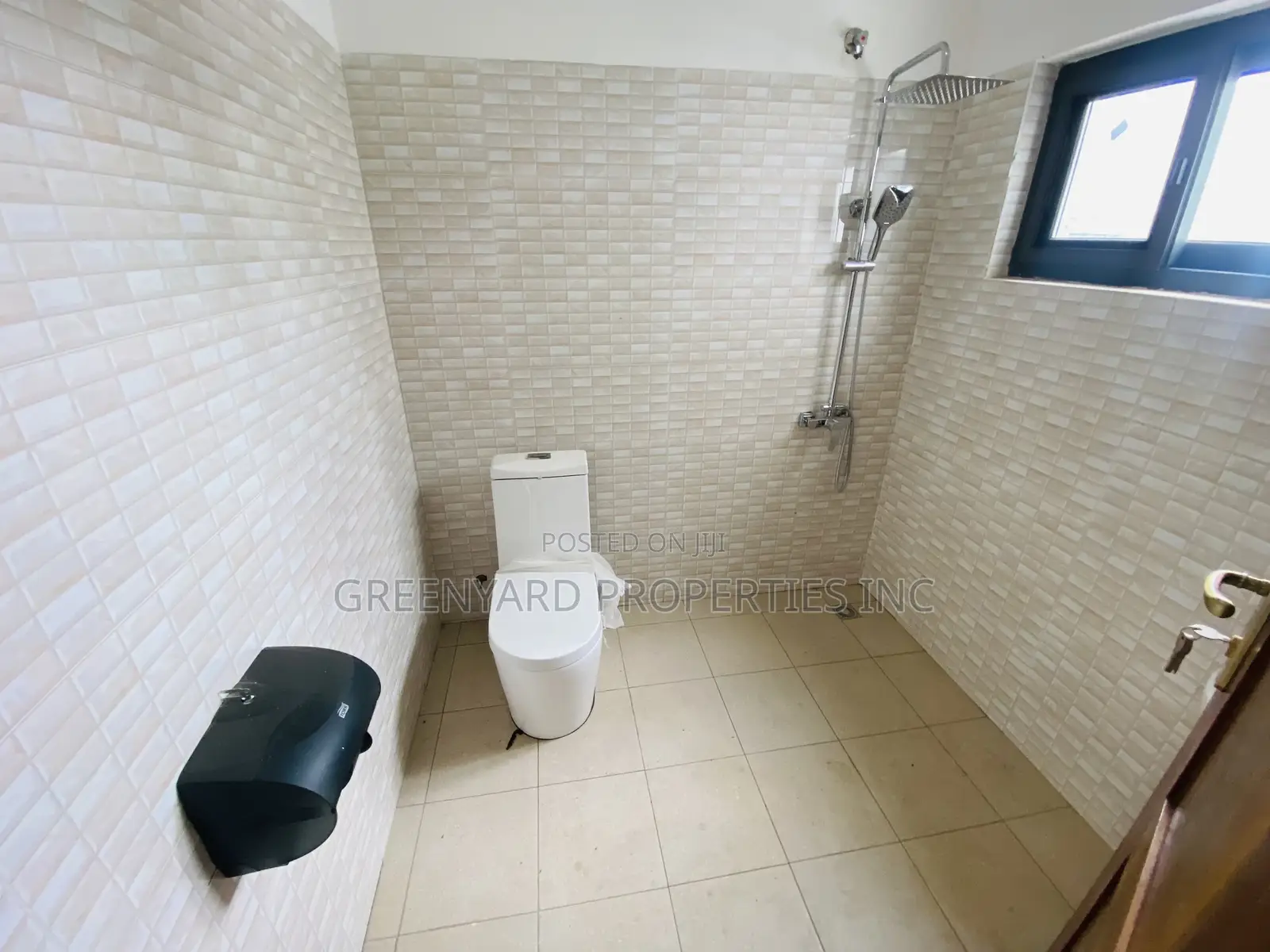 4bdrm House in Ogbojo, East Legon for sale