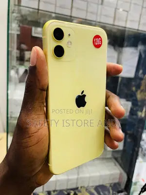 New Apple iPhone 11 128 GB Yellow