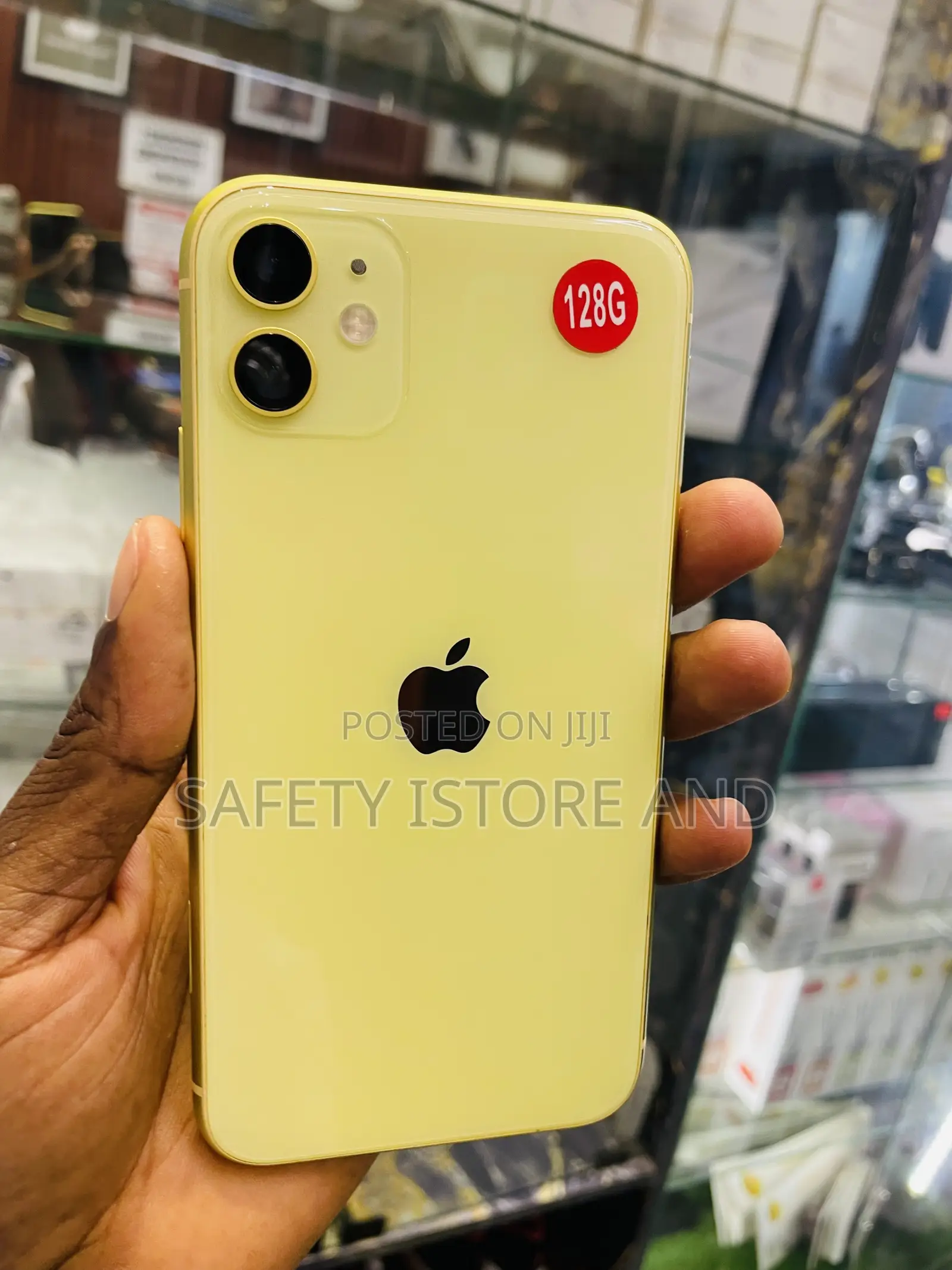New Apple iPhone 11 128 GB Yellow