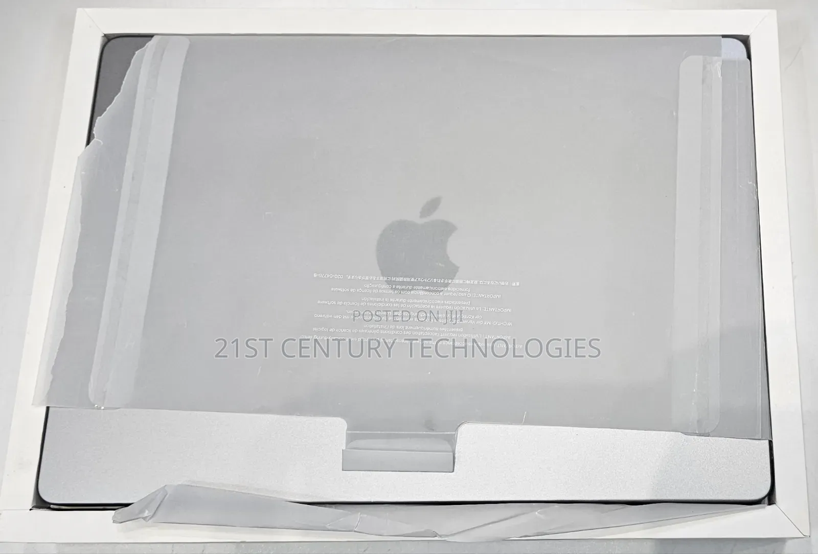 Laptop Apple MacBook Pro 2021 M1 16GB Apple M1 Pro SSD 512GB