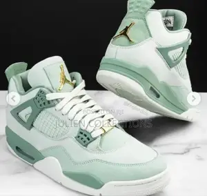 Jordan Retro 4