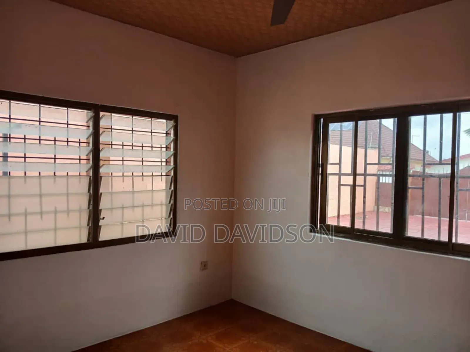 2bdrm House in 2 Bedroom Self, Tema Metropolitan for rent