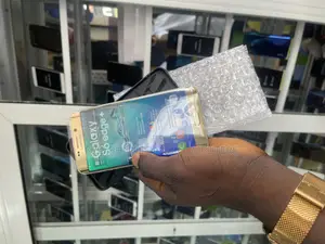Samsung Galaxy S6 Edge Plus 32 GB Gold