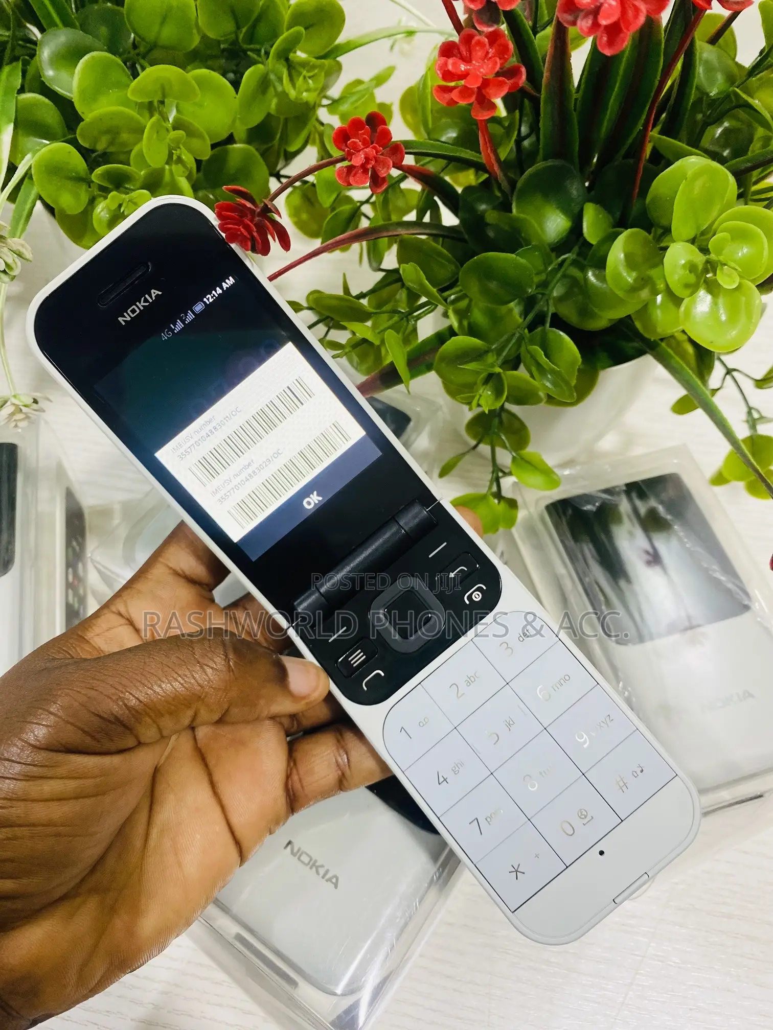 New Nokia 2720 Flip 512 GB White
