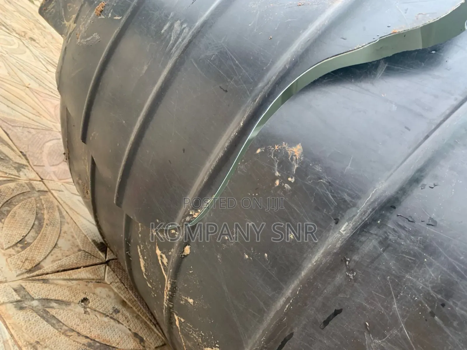 Poly Tank Repairer and Washing