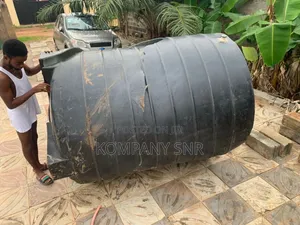 Poly Tank Repairer and Washing