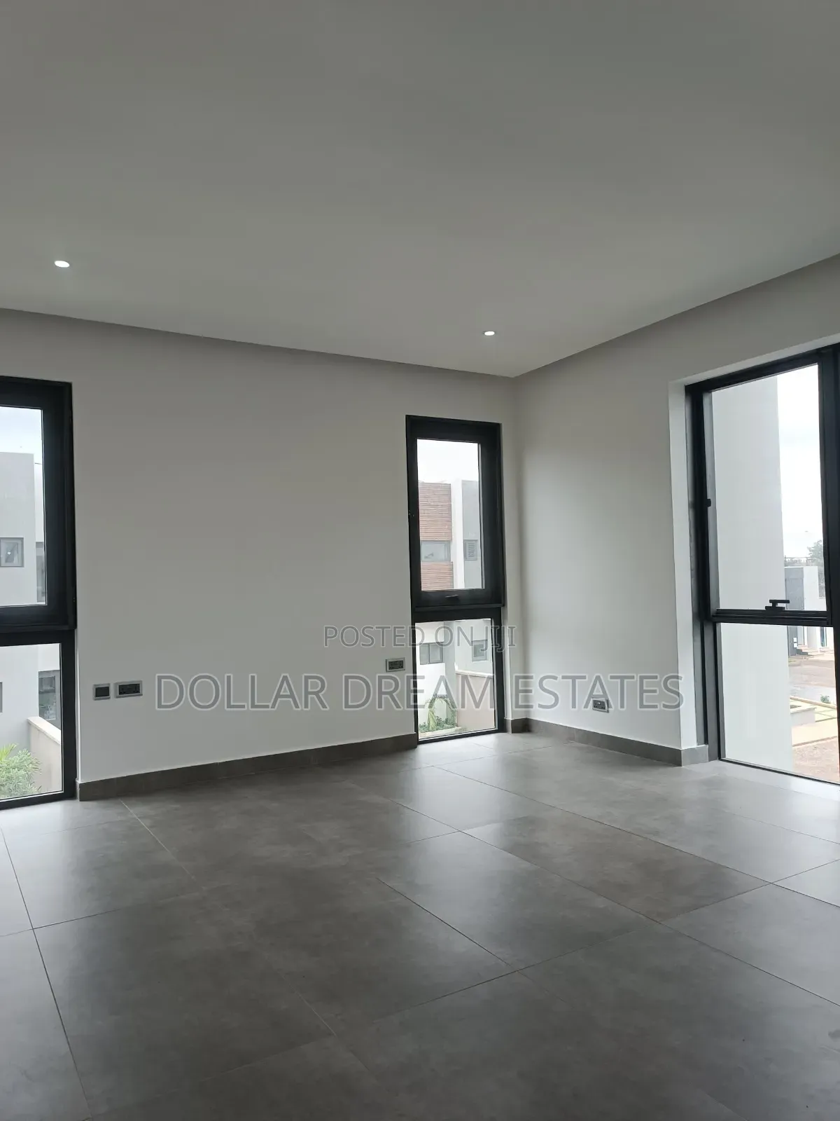 2bdrm House in Adenta for rent