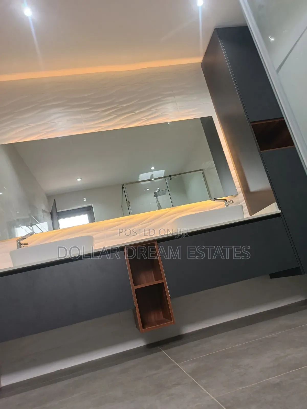 2bdrm House in Adenta for rent