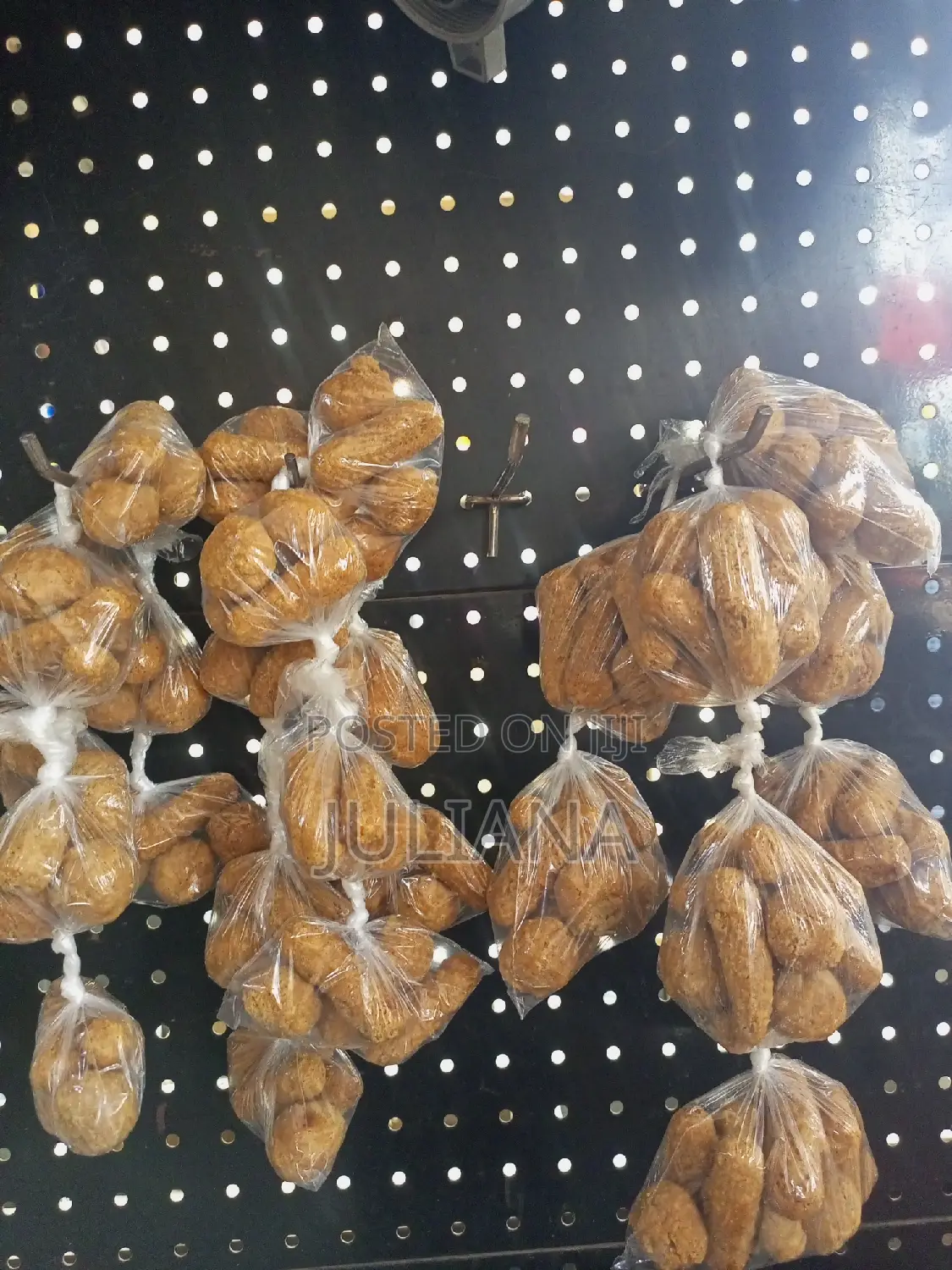 Liana Natural Peanut Crunches(Special Kulikuli)