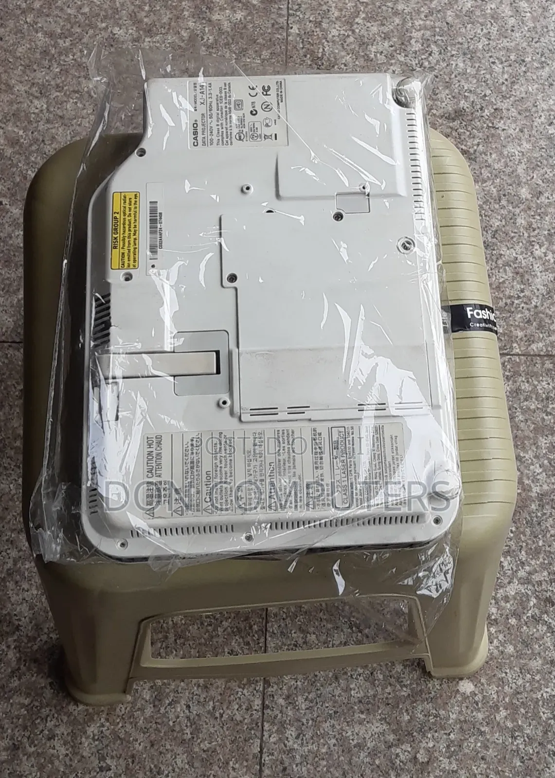 Casio Slim Projector