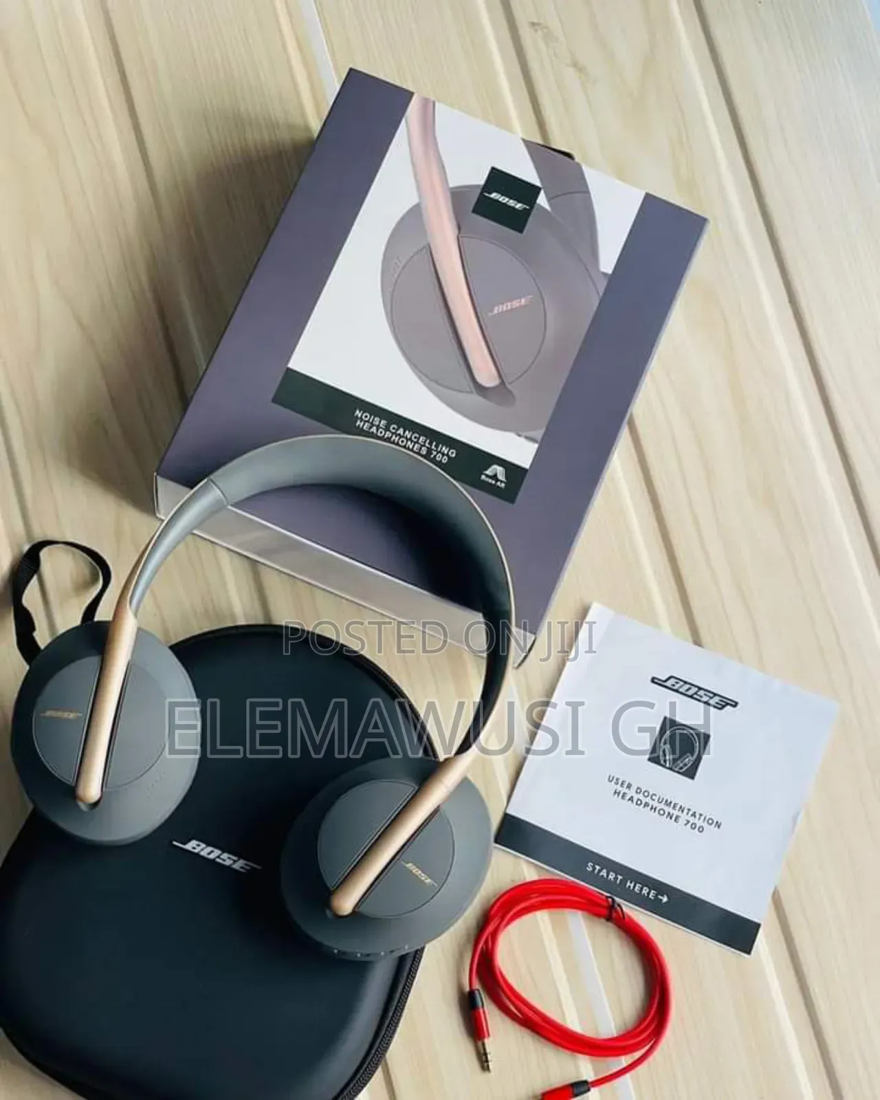 Bose 700 Wireless Headset With Case ( Noise Cancelation )