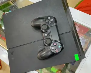 Ps4 Console Loaded With Fifa 26and 5 Games