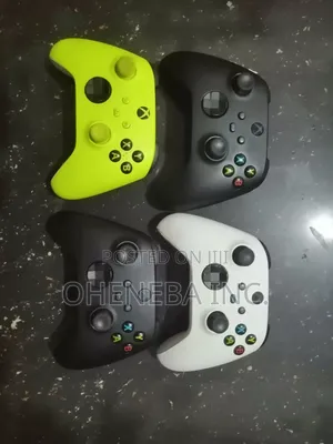 Xbox Series S Original Wireless Controllers