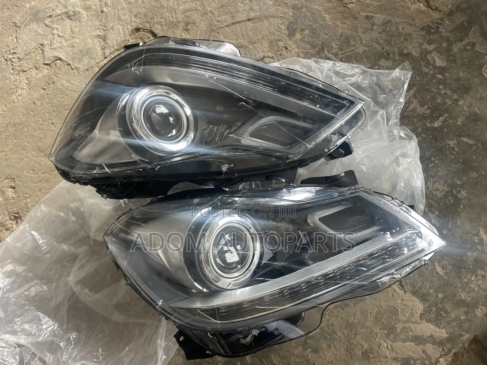 Mercedes Benz C250 W204 Led Headlight Pair