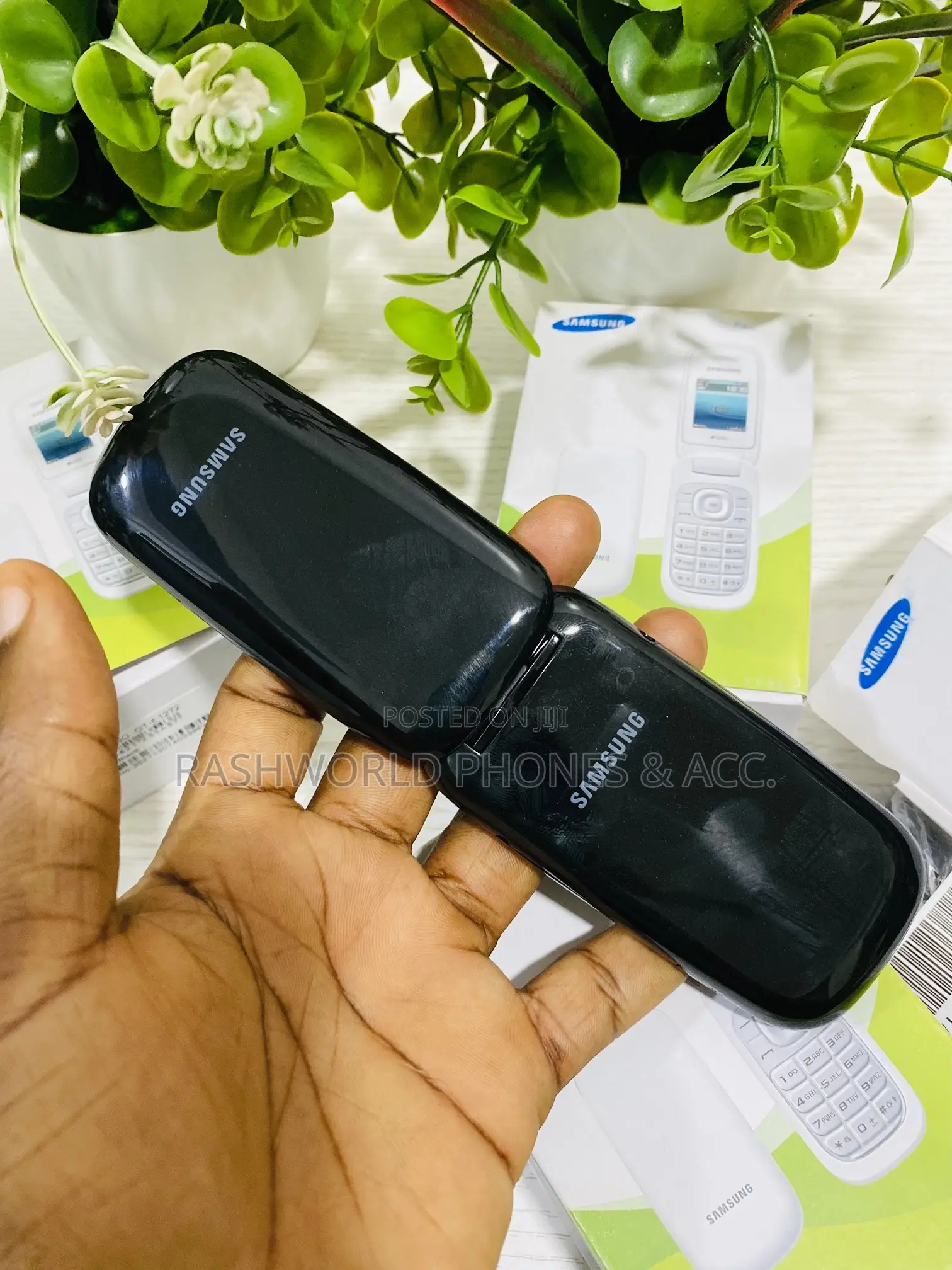 New Samsung GT-E1080 Black