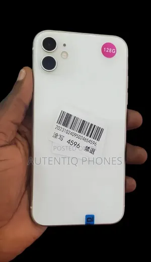 Apple iPhone XR 128 GB White