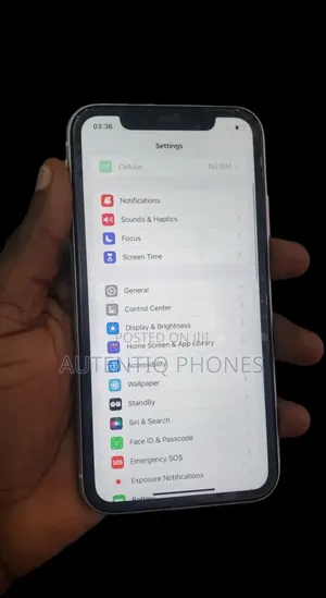 Apple iPhone XR 128 GB White