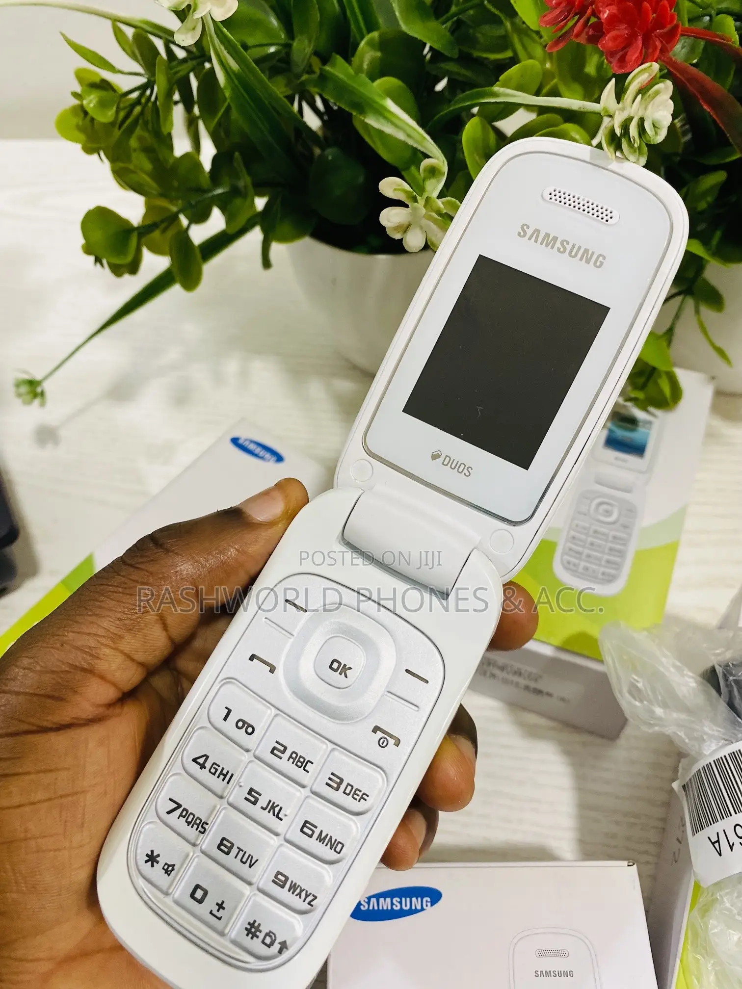 New Samsung GT-E1080 White