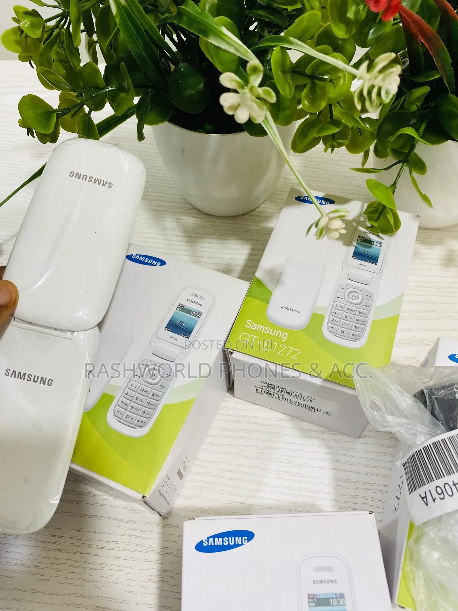 New Samsung GT-E1080 White