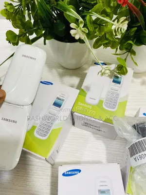 New Samsung GT-E1080 White