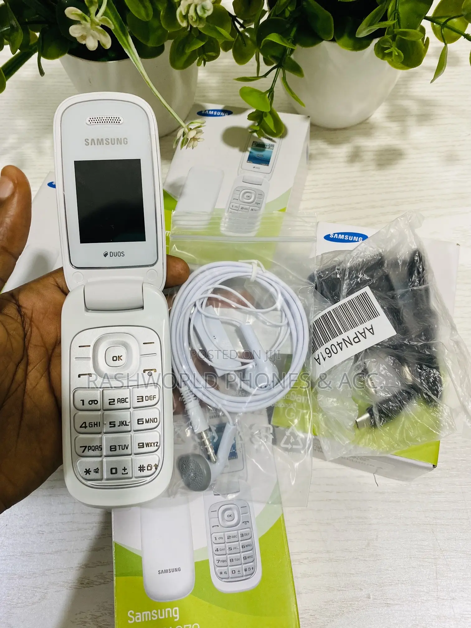 New Samsung GT-E1080 White