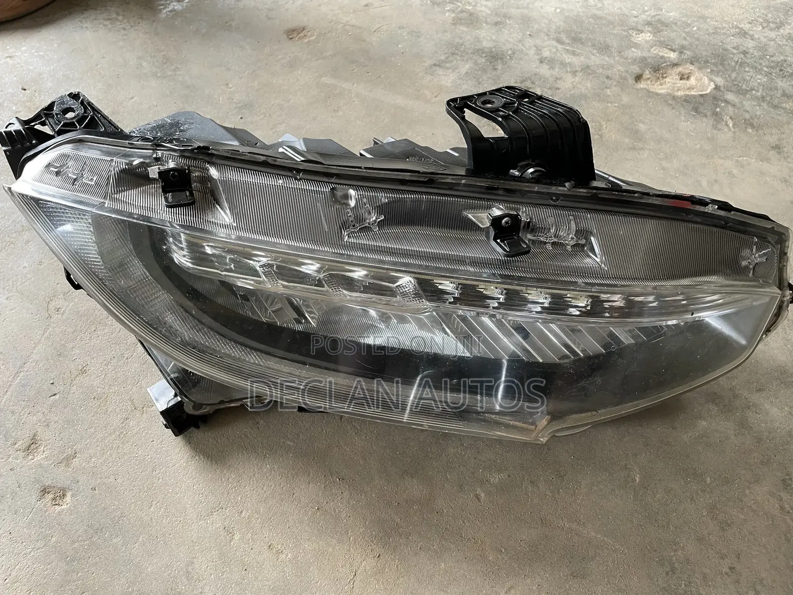 Honda Civic 2017 Headlights