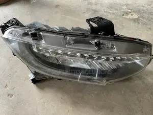 Honda Civic 2017 Headlights