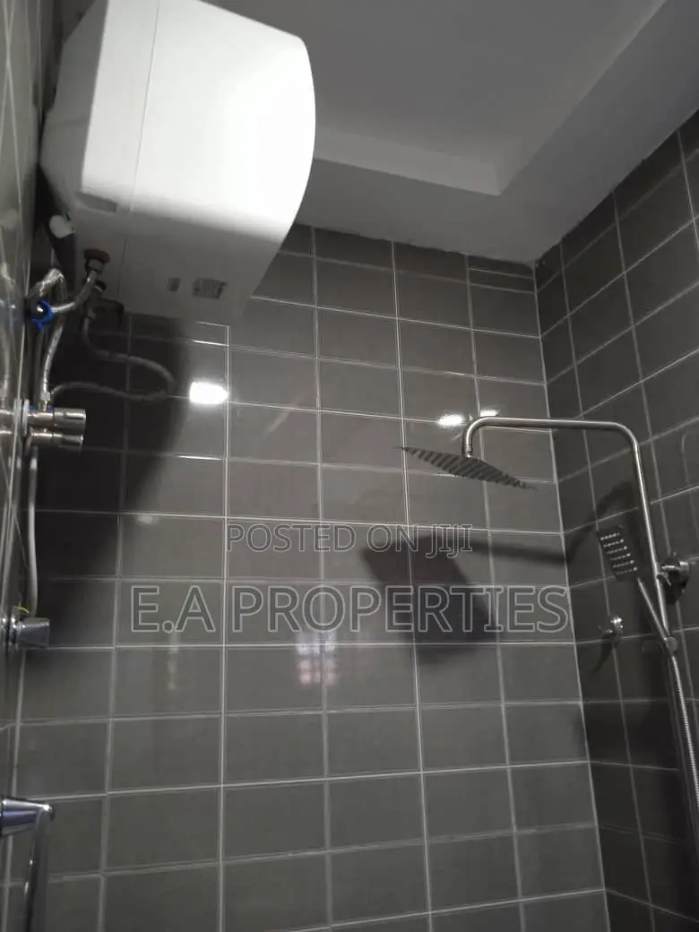 Furnished 2bdrm Apartment in E A Properties, Malejor for rent