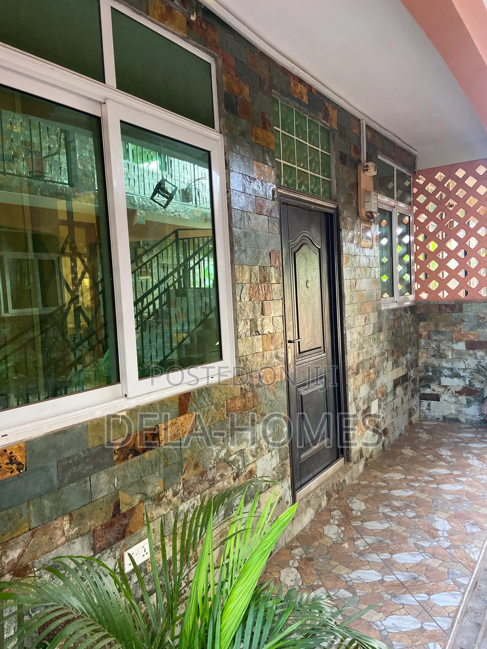1bdrm Apartment in Lakeside, Ashaley Botwe for rent