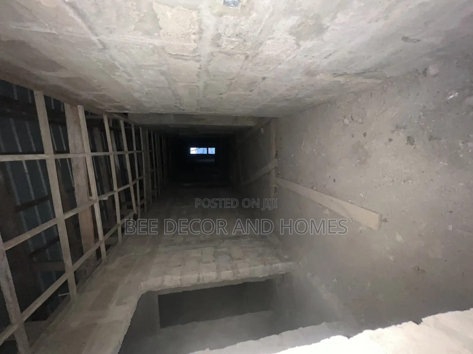 5bdrm Mansion in A.C.P Kwabenya, Accra Metropolitan for sale