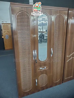 Wardrobe With 3doors