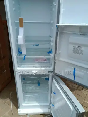 Unitek 4 Star Fridge With Dispenser-280l