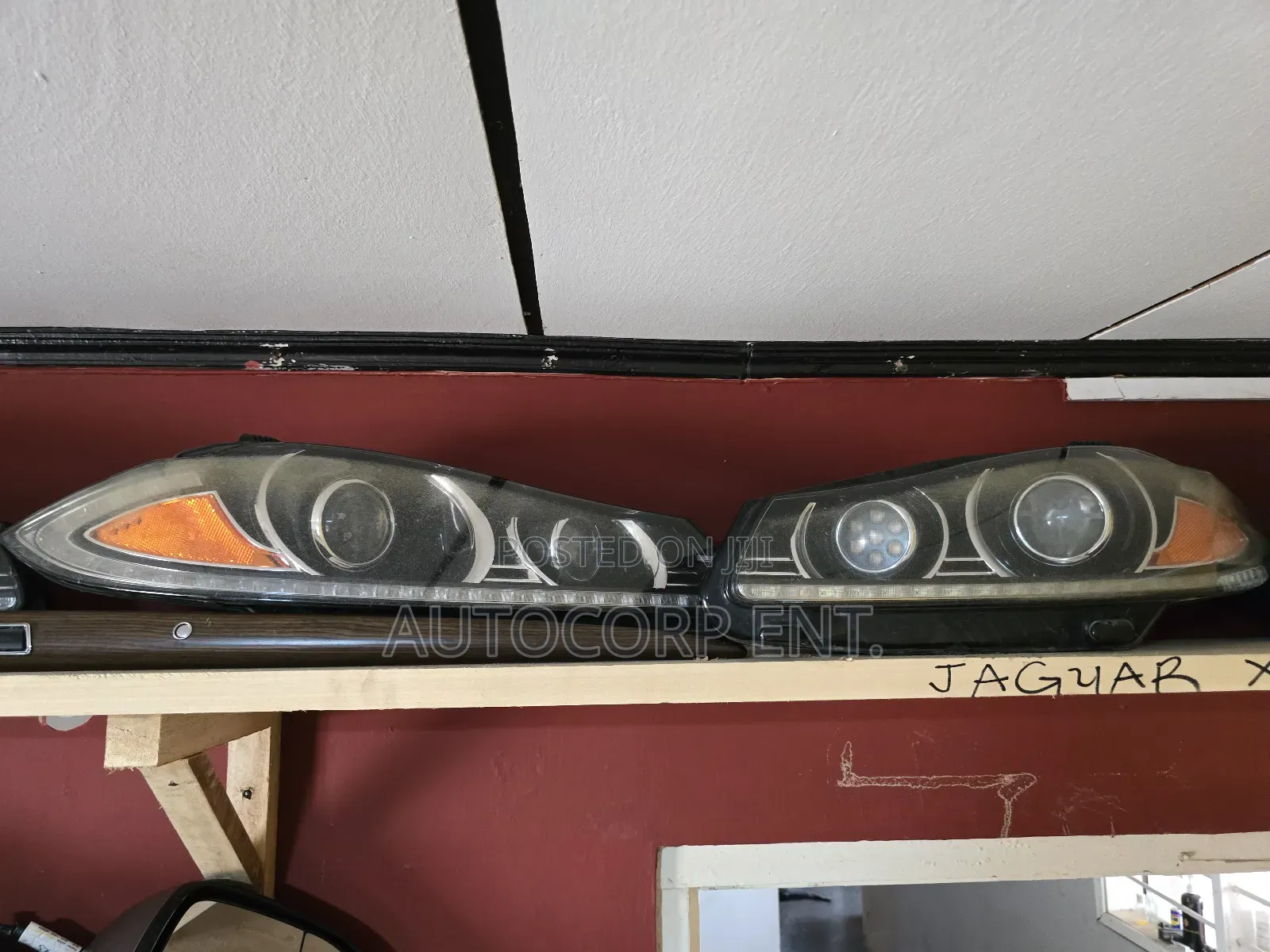 Original Jaguar XF X250 Headlights