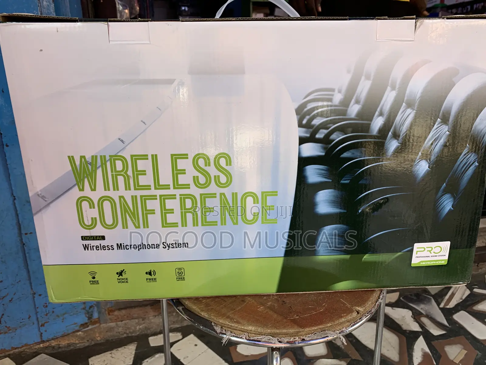 Shure a-4 4in1 Digital Wireless Conference Microphone