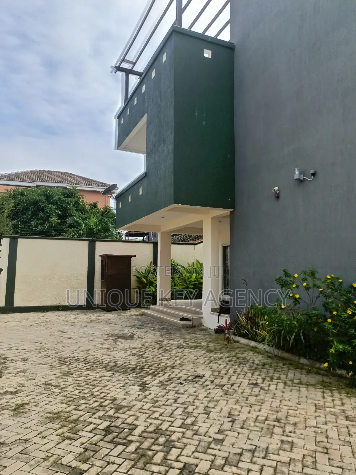 4bdrm House in Unique Key Agency, Tseaddo for rent