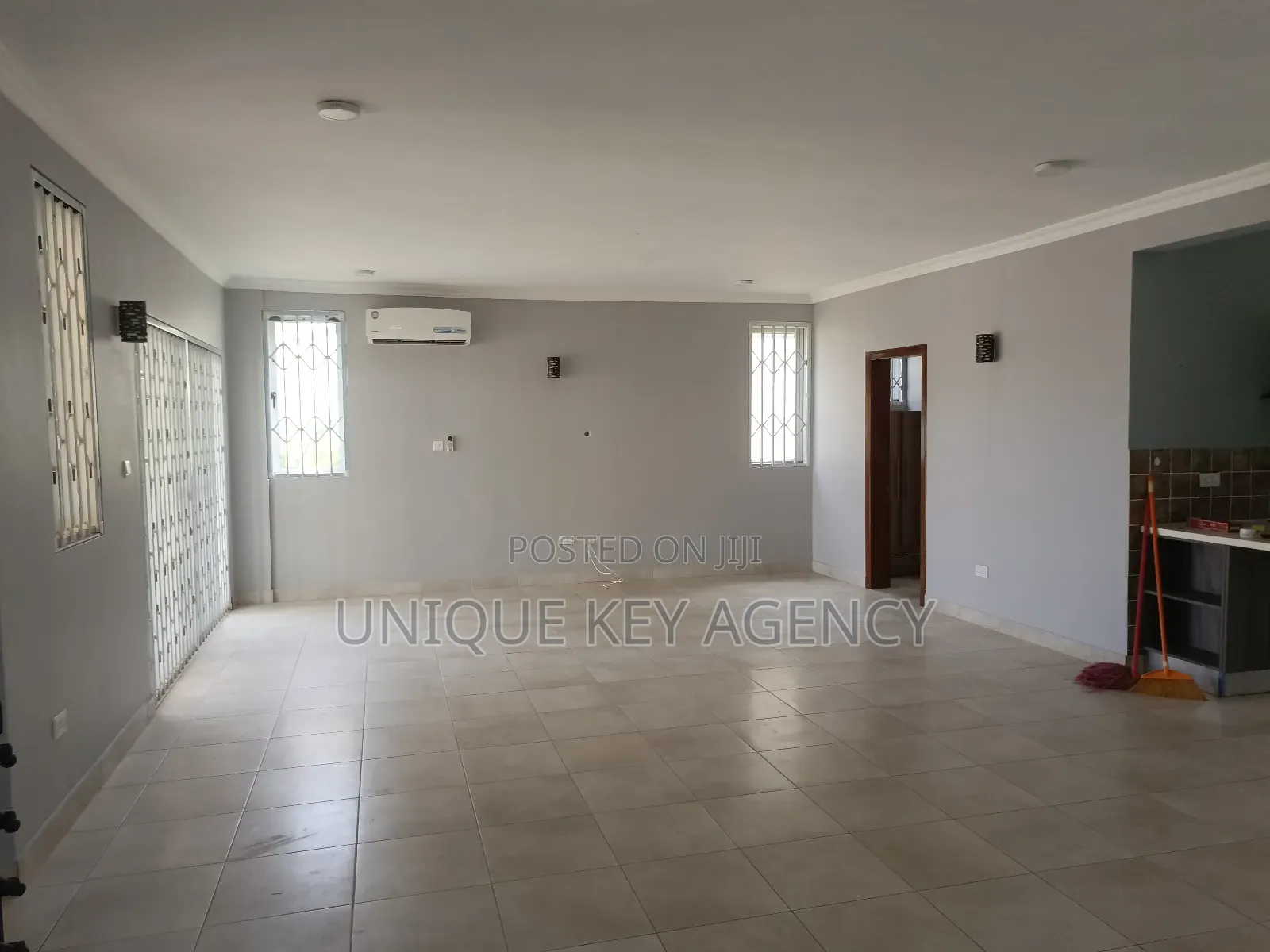 4bdrm House in Unique Key Agency, Tseaddo for rent