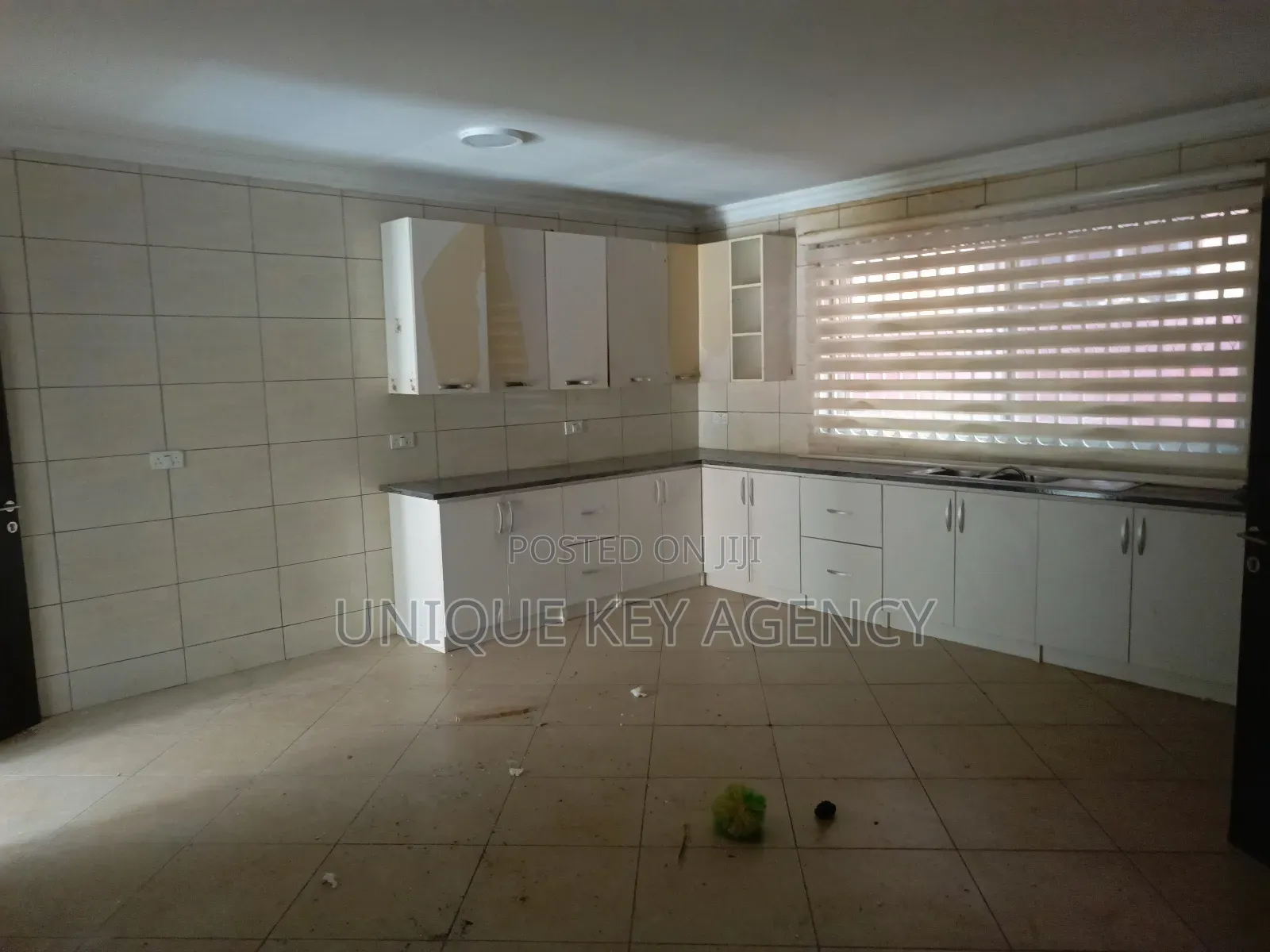 3bdrm House in Unique Key Agency, Tseaddo for rent