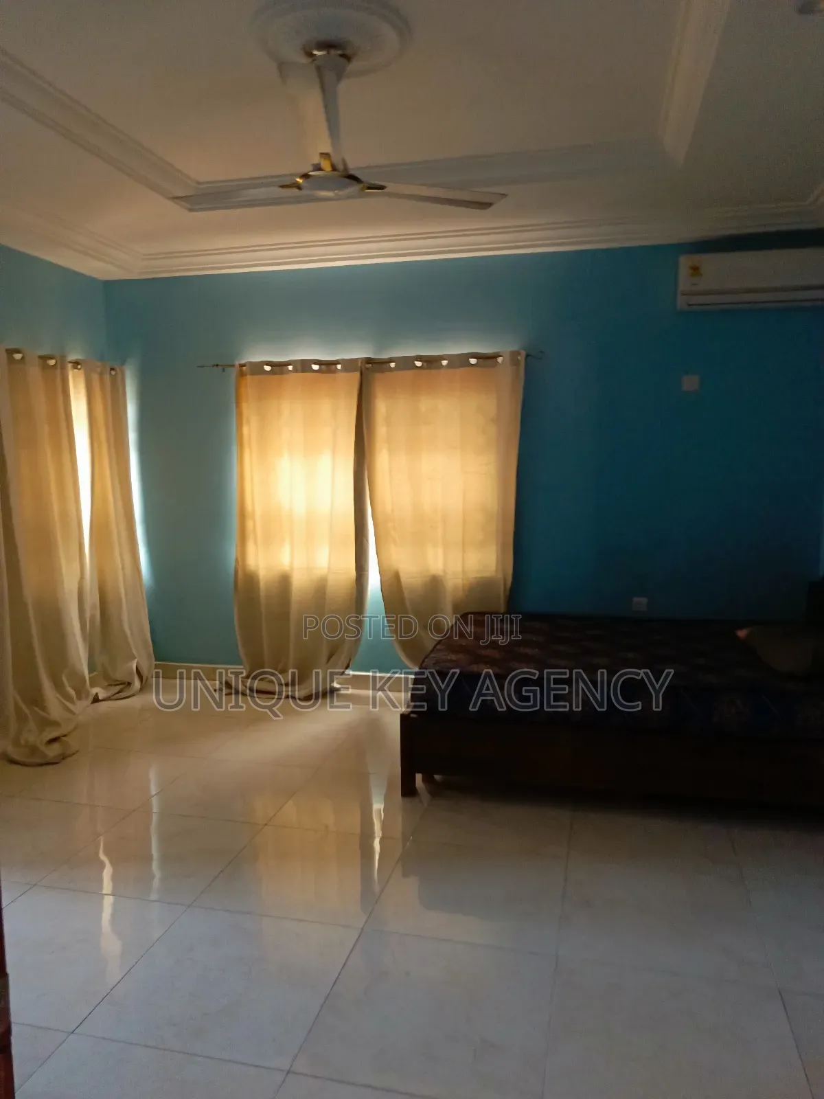 5bdrm House in Unique Key Agency, Tseaddo for rent