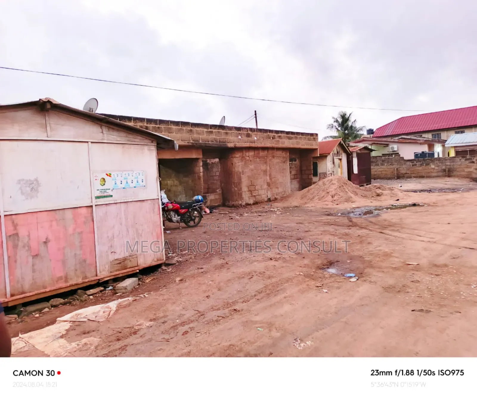 4bdrm House in Lapaz for sale