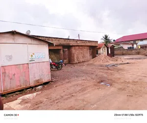 4bdrm House in Lapaz for sale