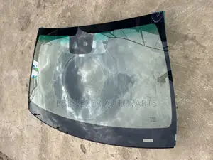 Mercedes Benz W205 C300 Windshield (Camera and Sensor)