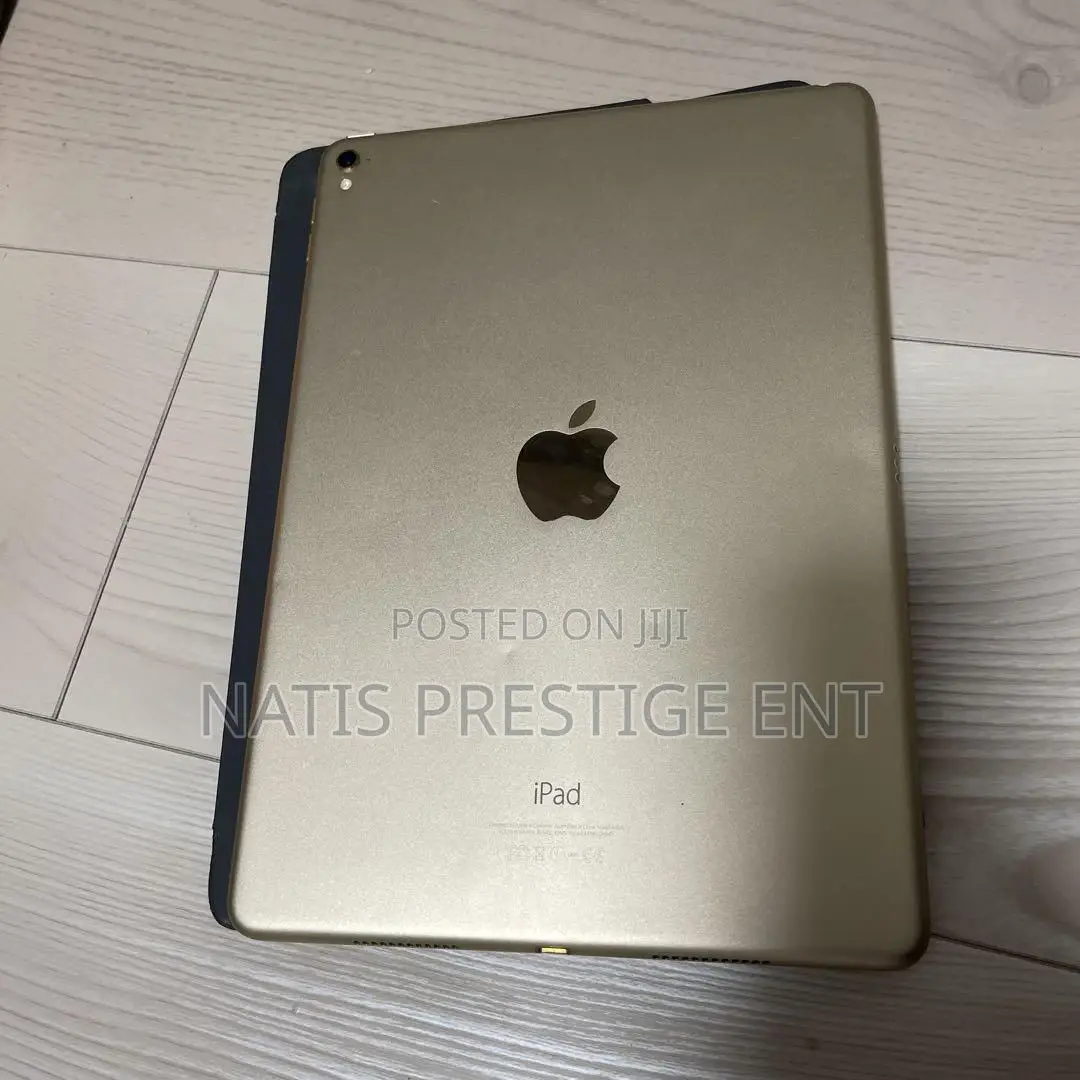 New Apple iPad Pro 9.7 (2016) 8 GB