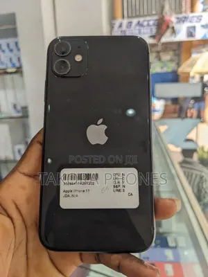 Apple iPhone 11 64 GB Black