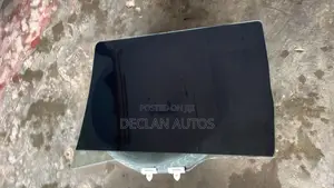 Ford F150 2019 Door Glass