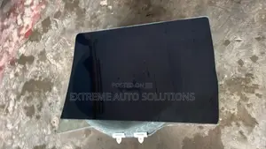 Ford F150 2019 Door Glass