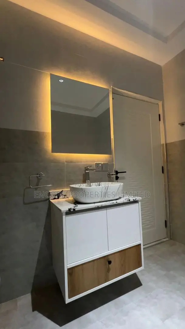 5bdrm House in Encore Properties, East Legon for sale